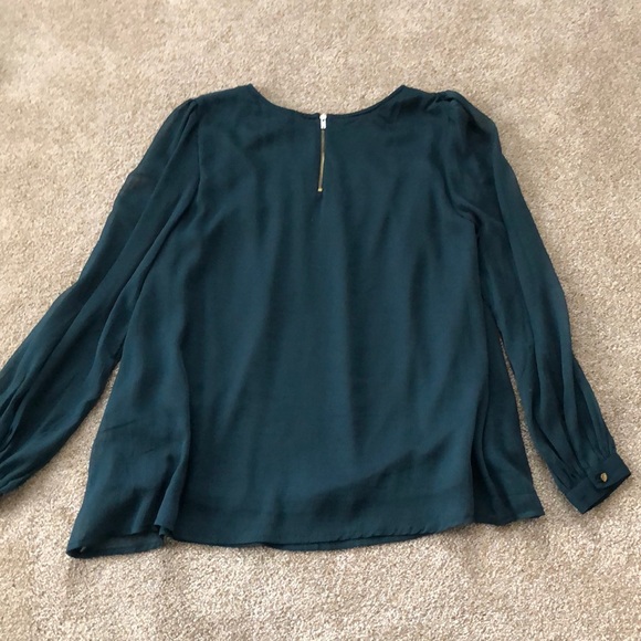 H&M Flowy Top - Picture 4 of 5